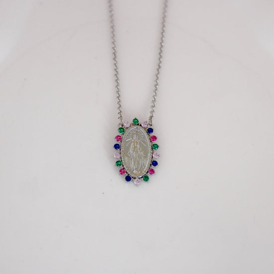Floral halo Mary oval medal pendant necklace - Lua and Mar