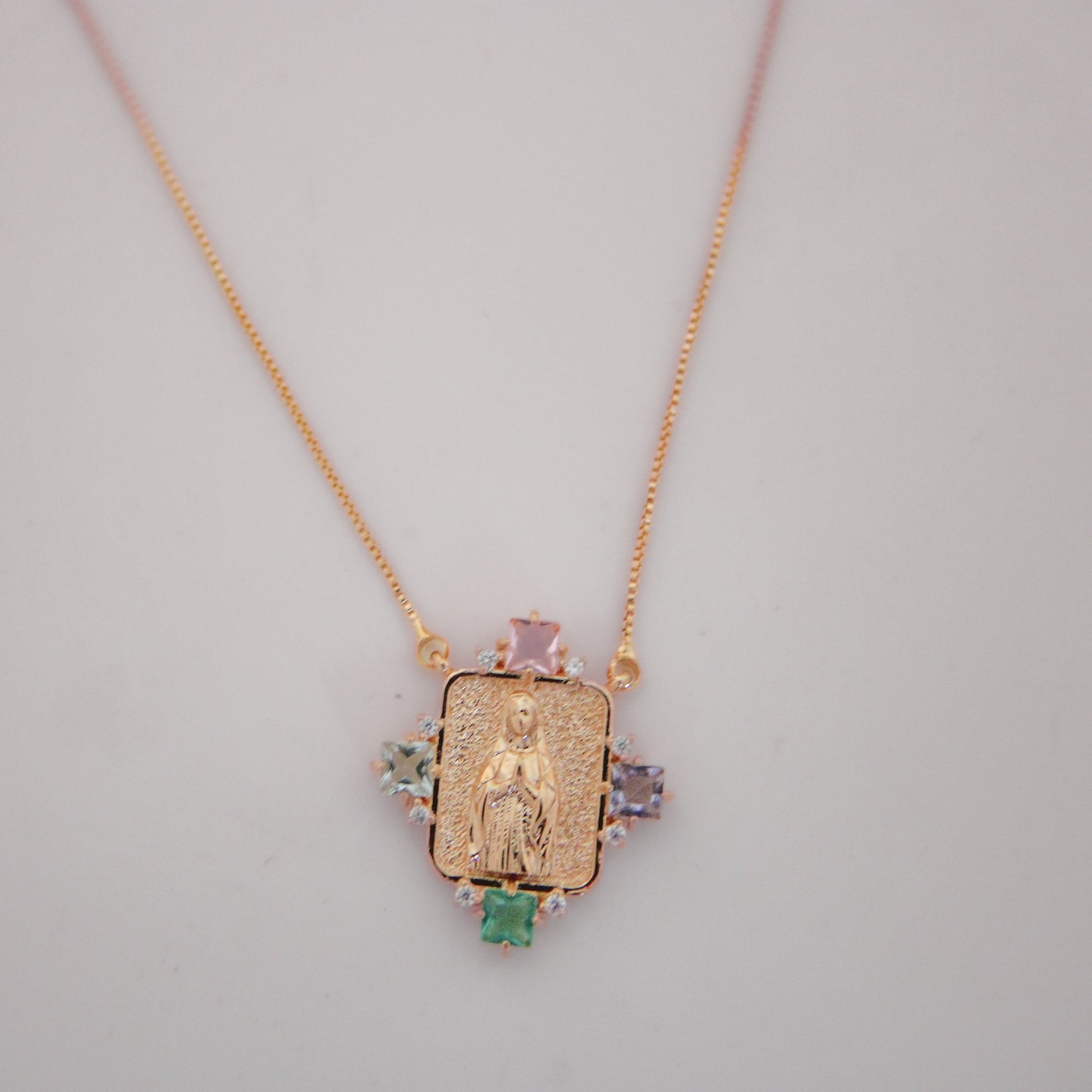 Floral halo Mary squared medal pendant necklace - Lua and Mar