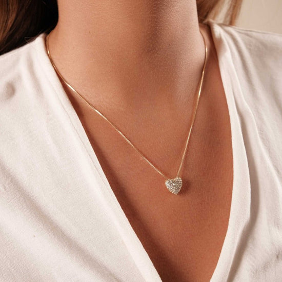 Pavé Crystal Heart Pendant Necklace - Lua and Mar