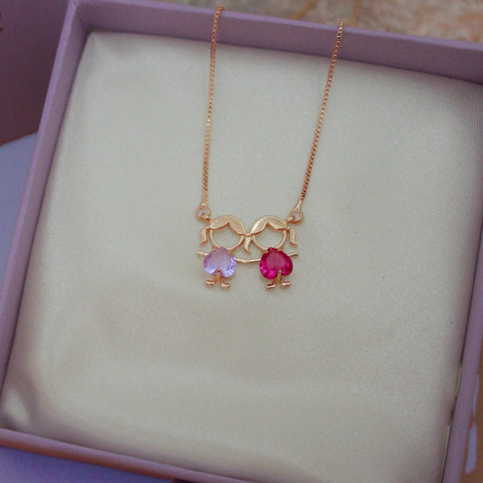 Two Girls Pendant Necklace - Lua and Mar